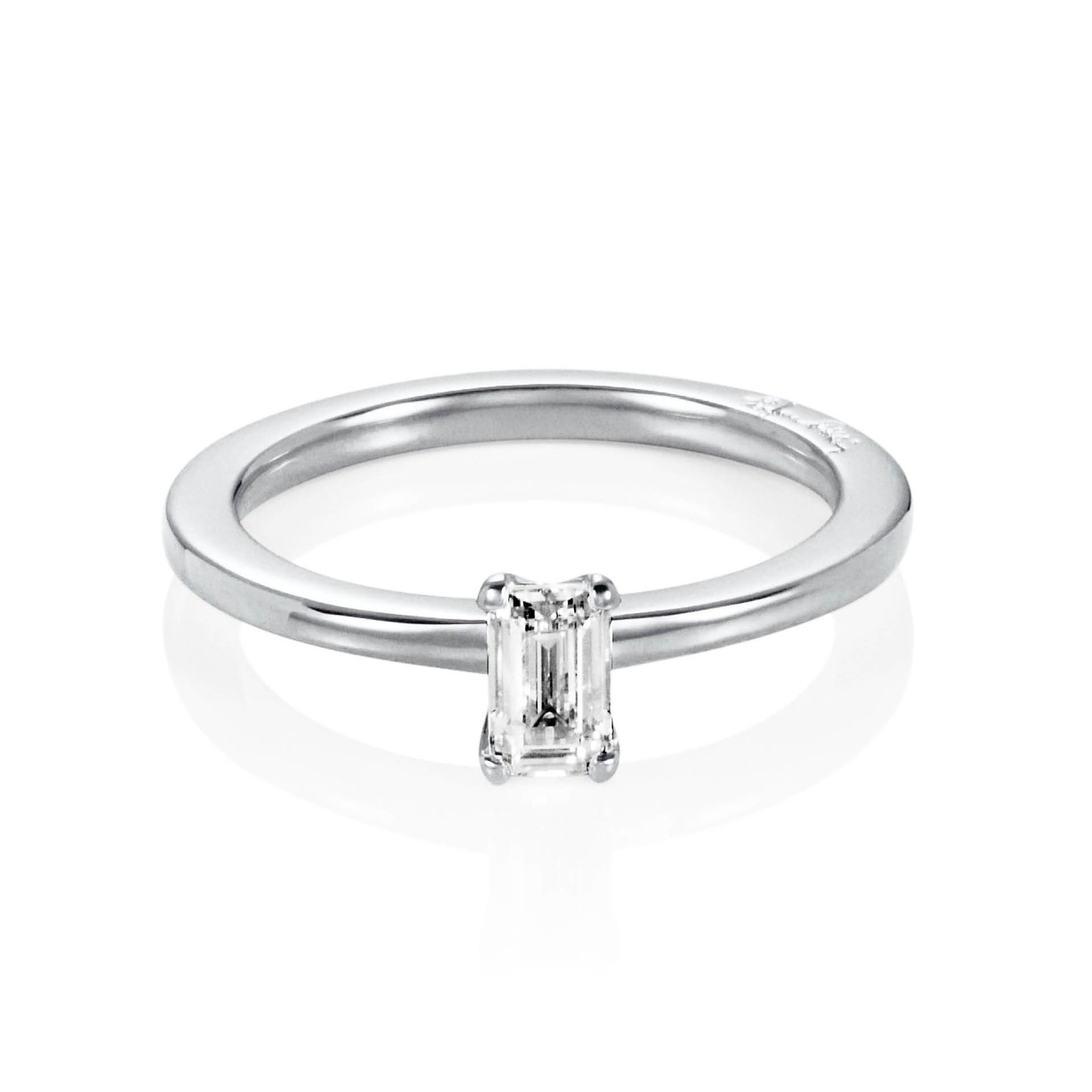 Emerald Star Ring 0.40 ct