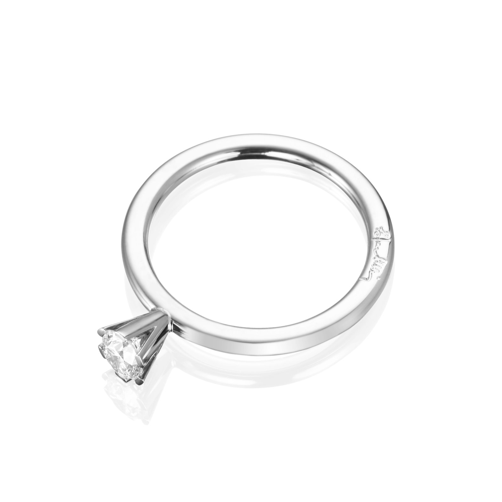 High On Love Ring 0.19 ct