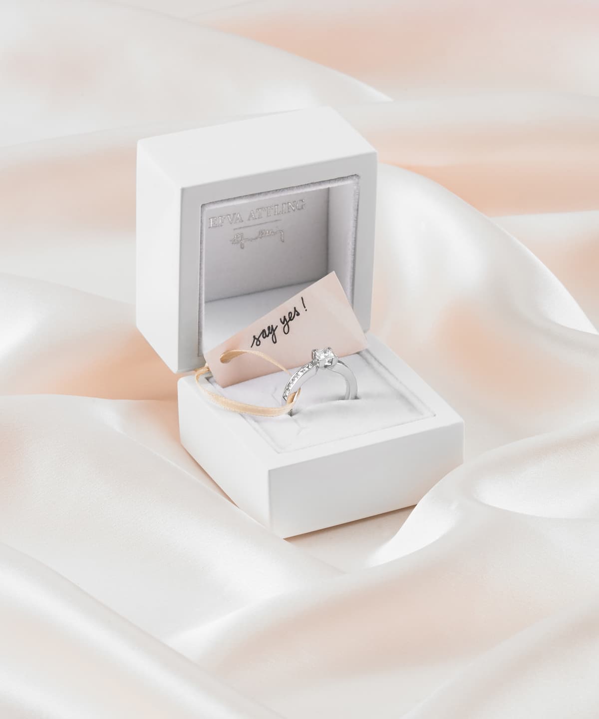 Låna en ring att fria med