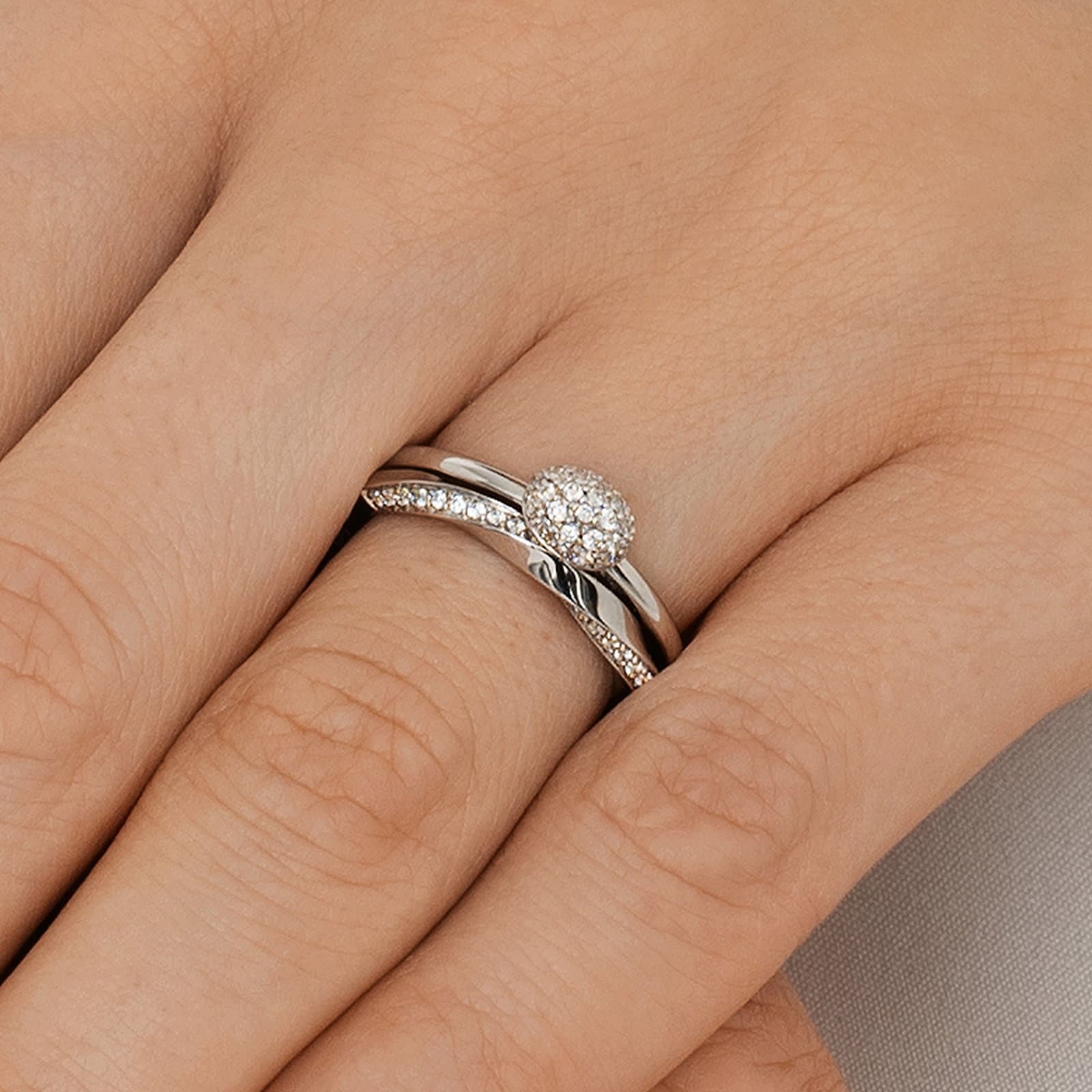 Love Love Bead Ring - Diamonds - undefined 3 - Efva Attling