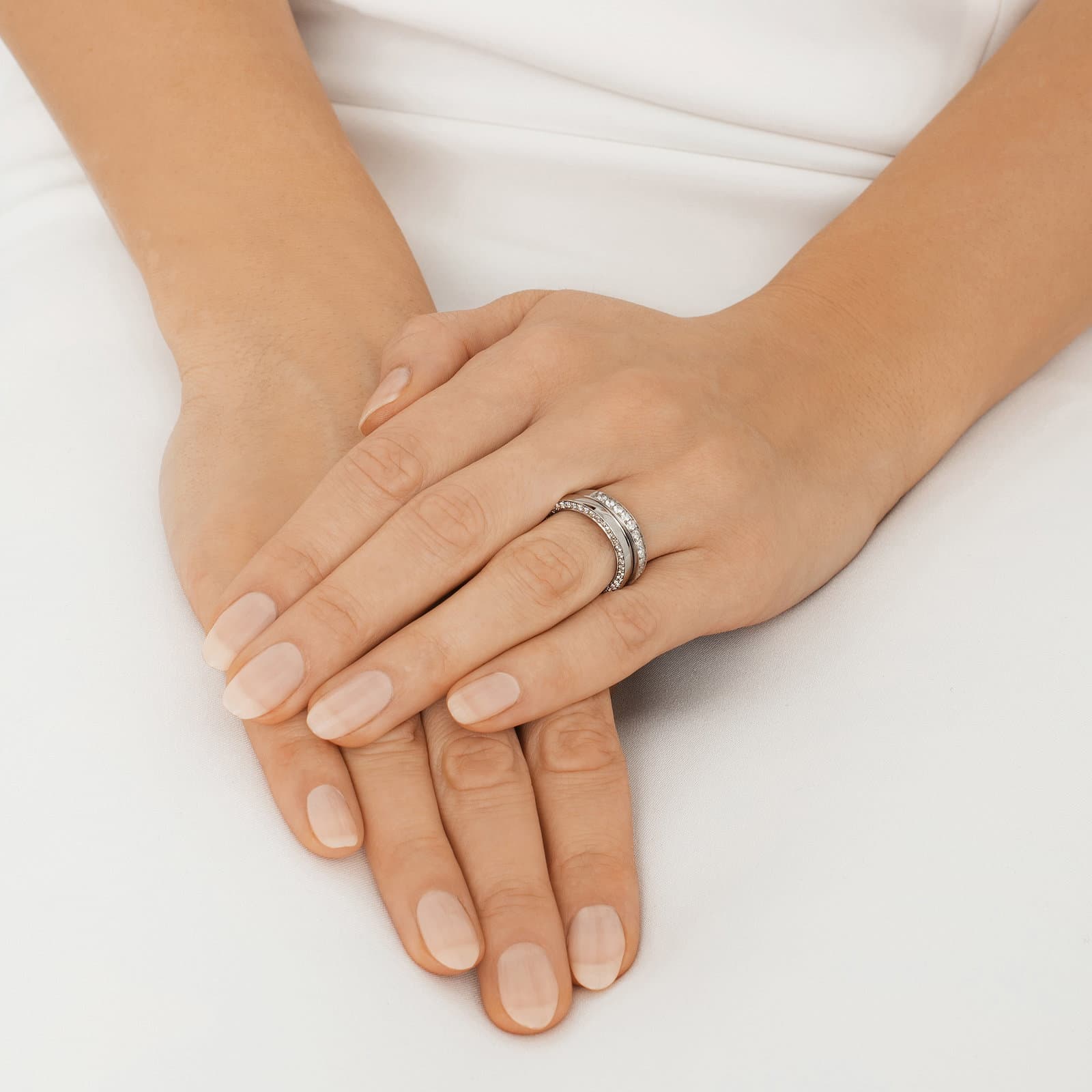 Half Half Round & Stars On Side Ring - undefined 2 - Efva Attling