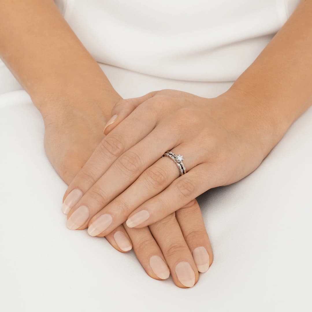 Forget Me Not Star Ring 0.19 ct