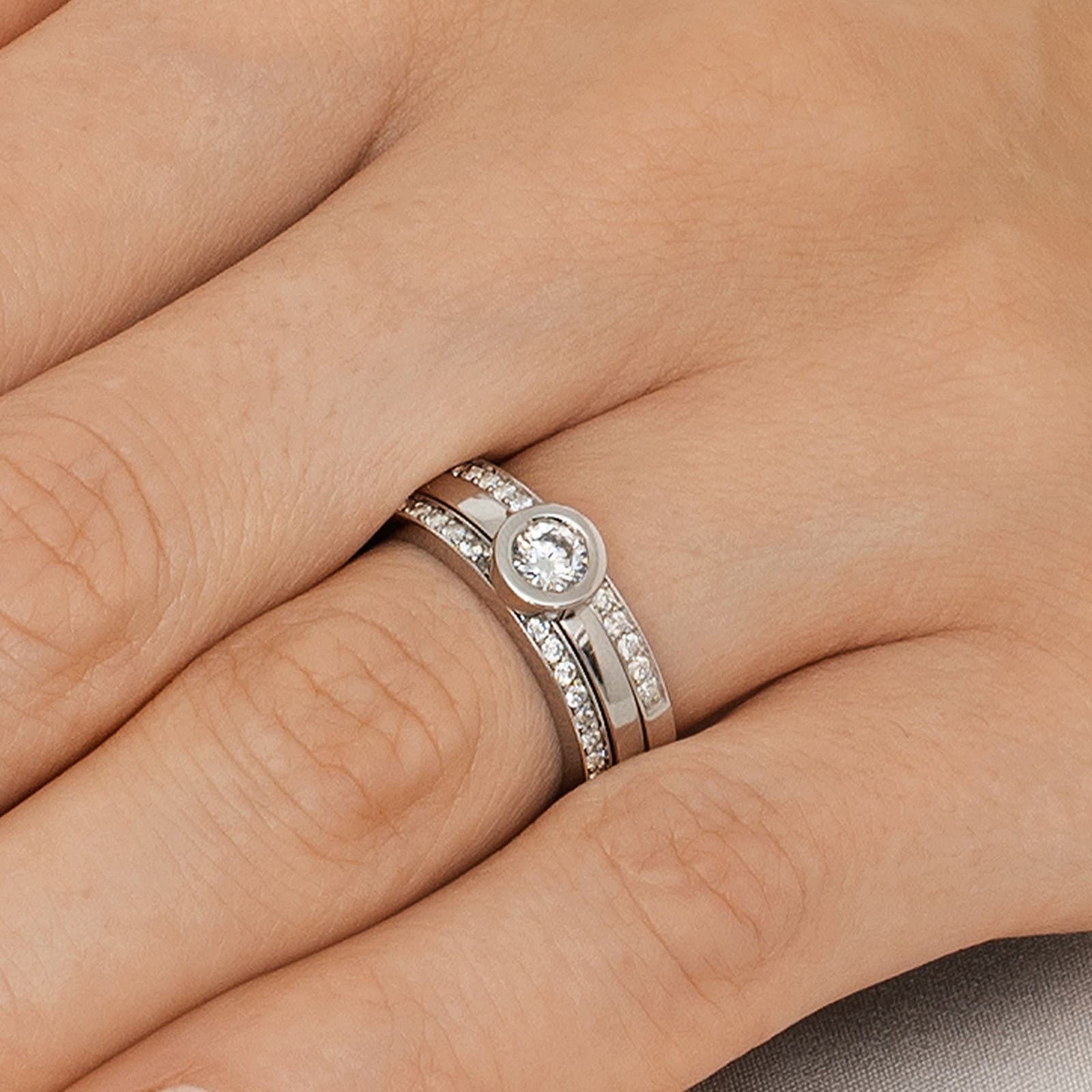 The The Wedding Thin Ring 0.30 ct - undefined 7 - Efva Attling