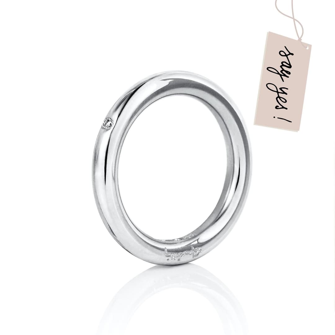 One Love & Stars Thin Ring 0.02 ct