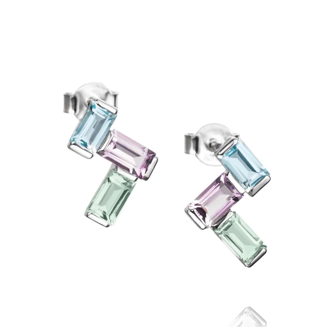 A Dream Ear - Multi.