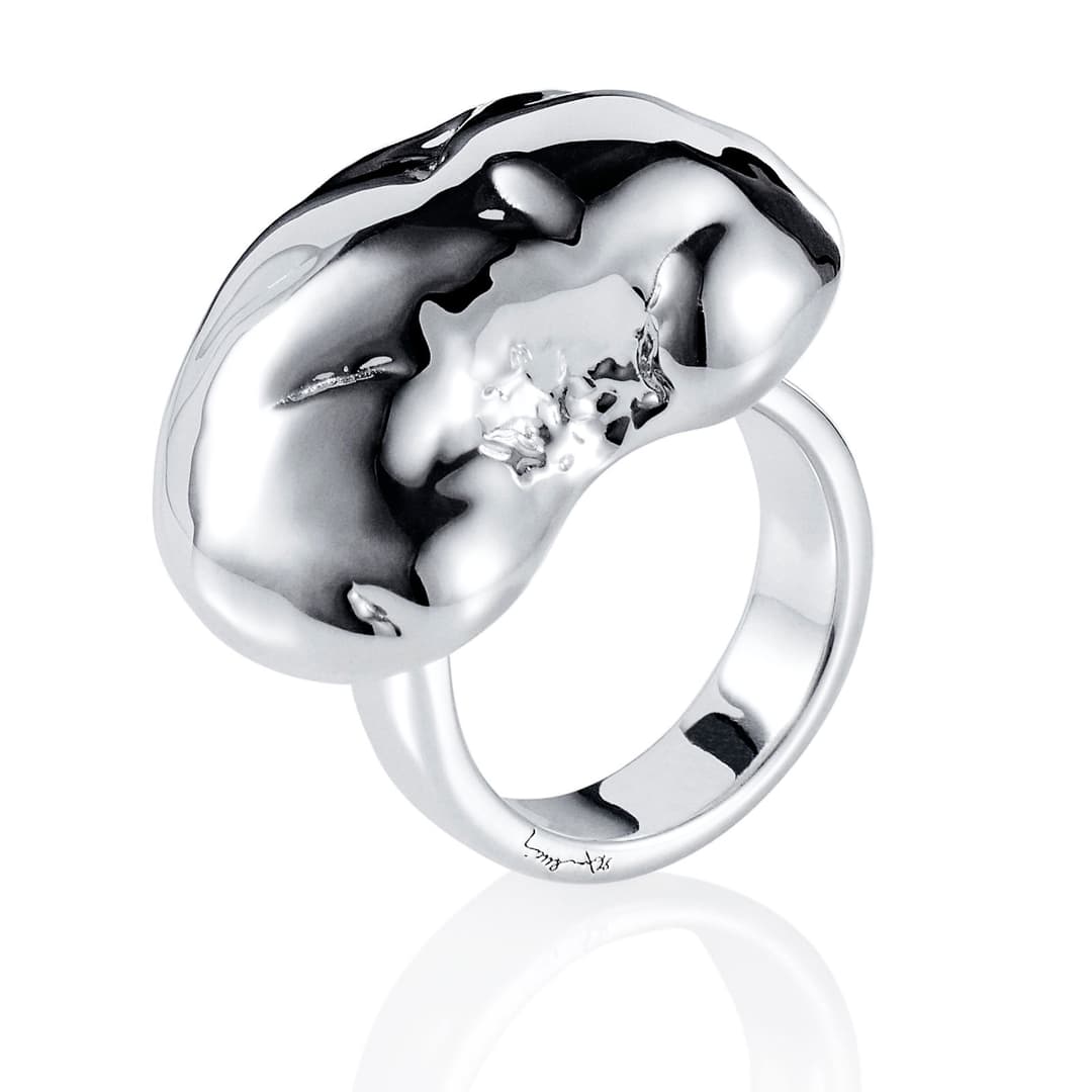 Cashew Ring.