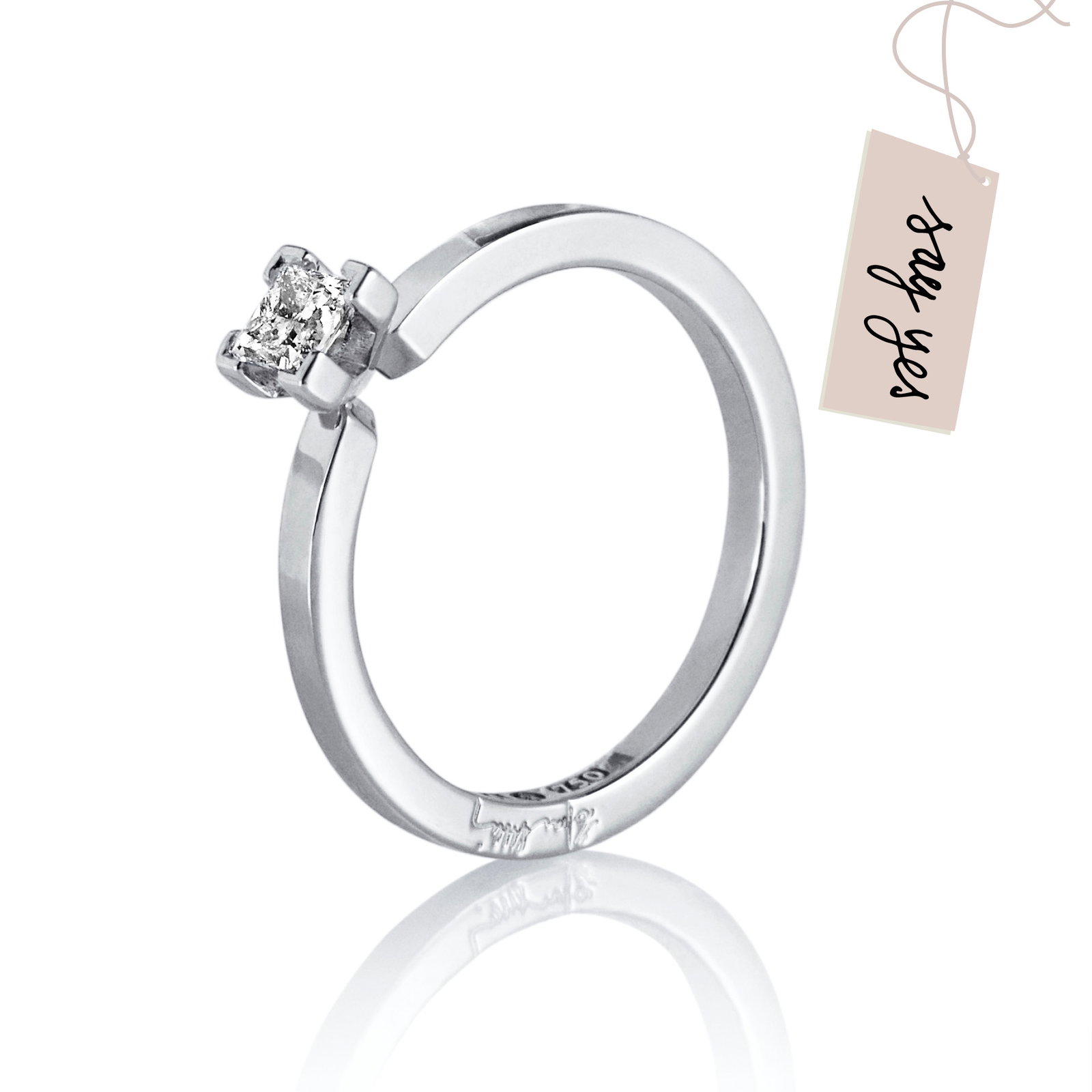 Solo Star Ring 0.30 ct