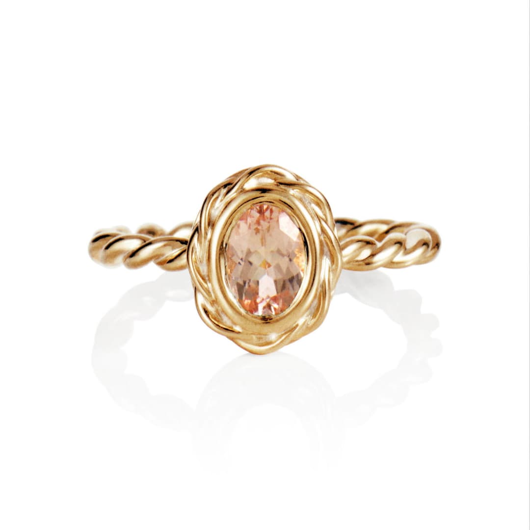Wrapped Colour Ring - Morganite