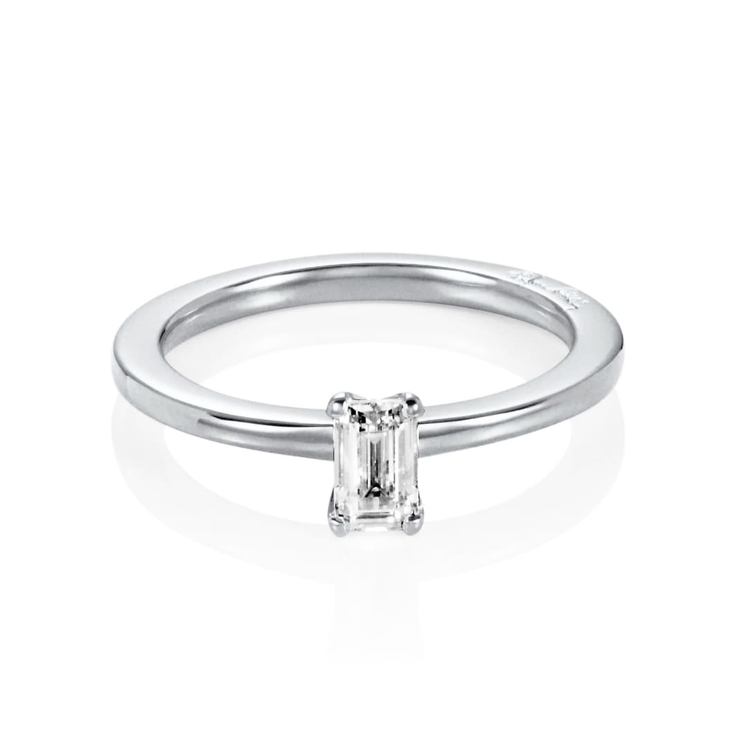 Emerald Star Ring 0.40 ct