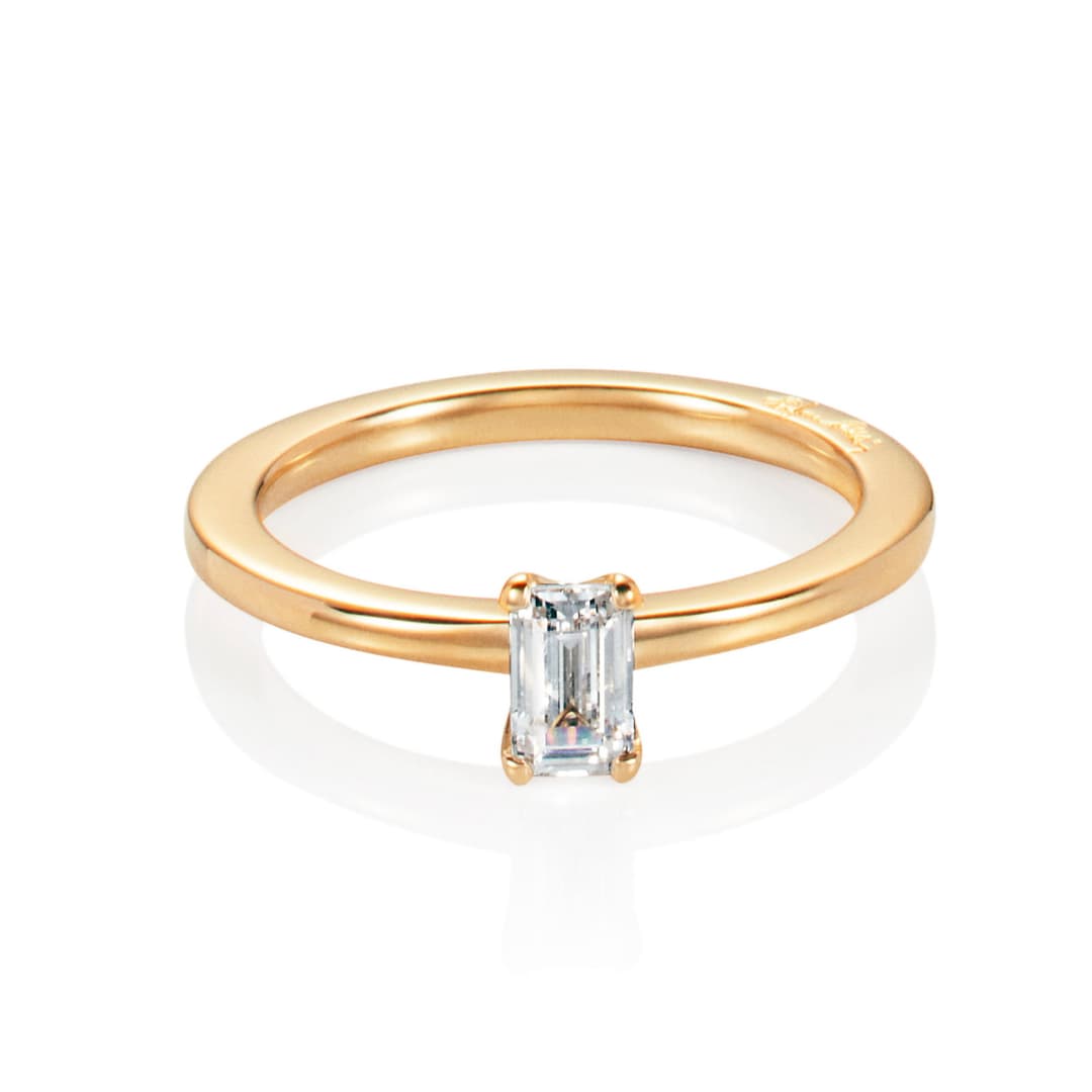 Emerald Star Ring 0.40 ct