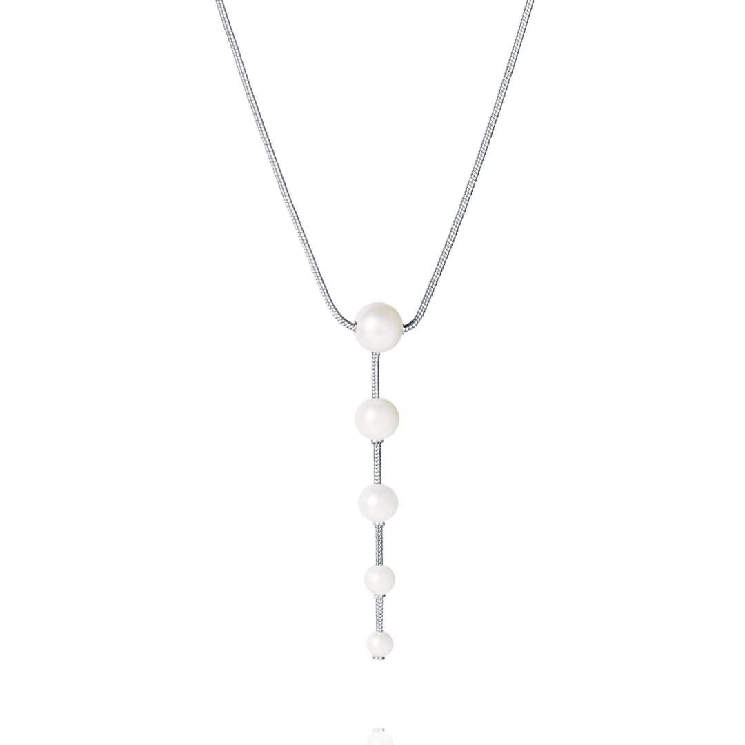 Flowing Pearls Necklace.
