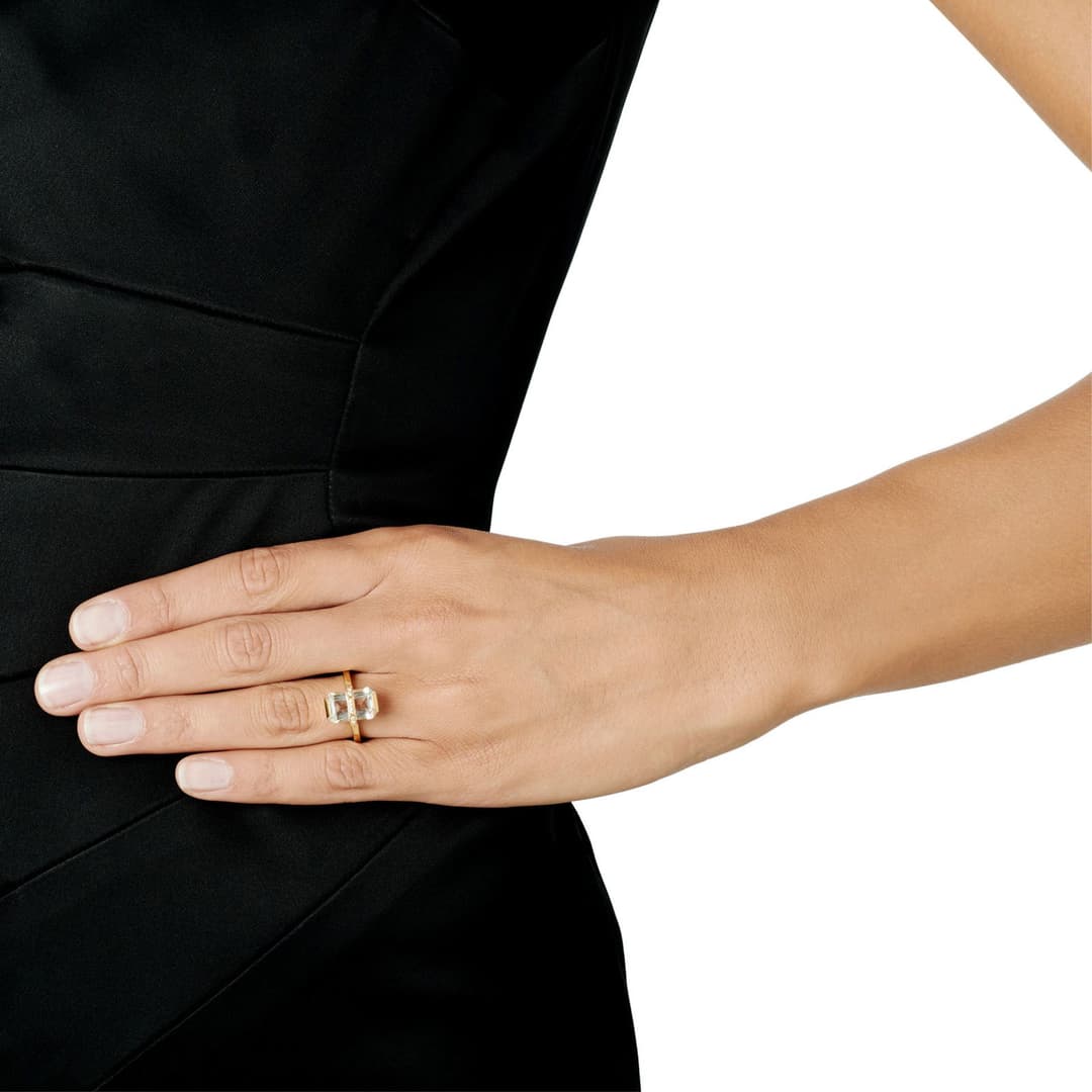 Little Bend Over Ring - Crystal Quartz.