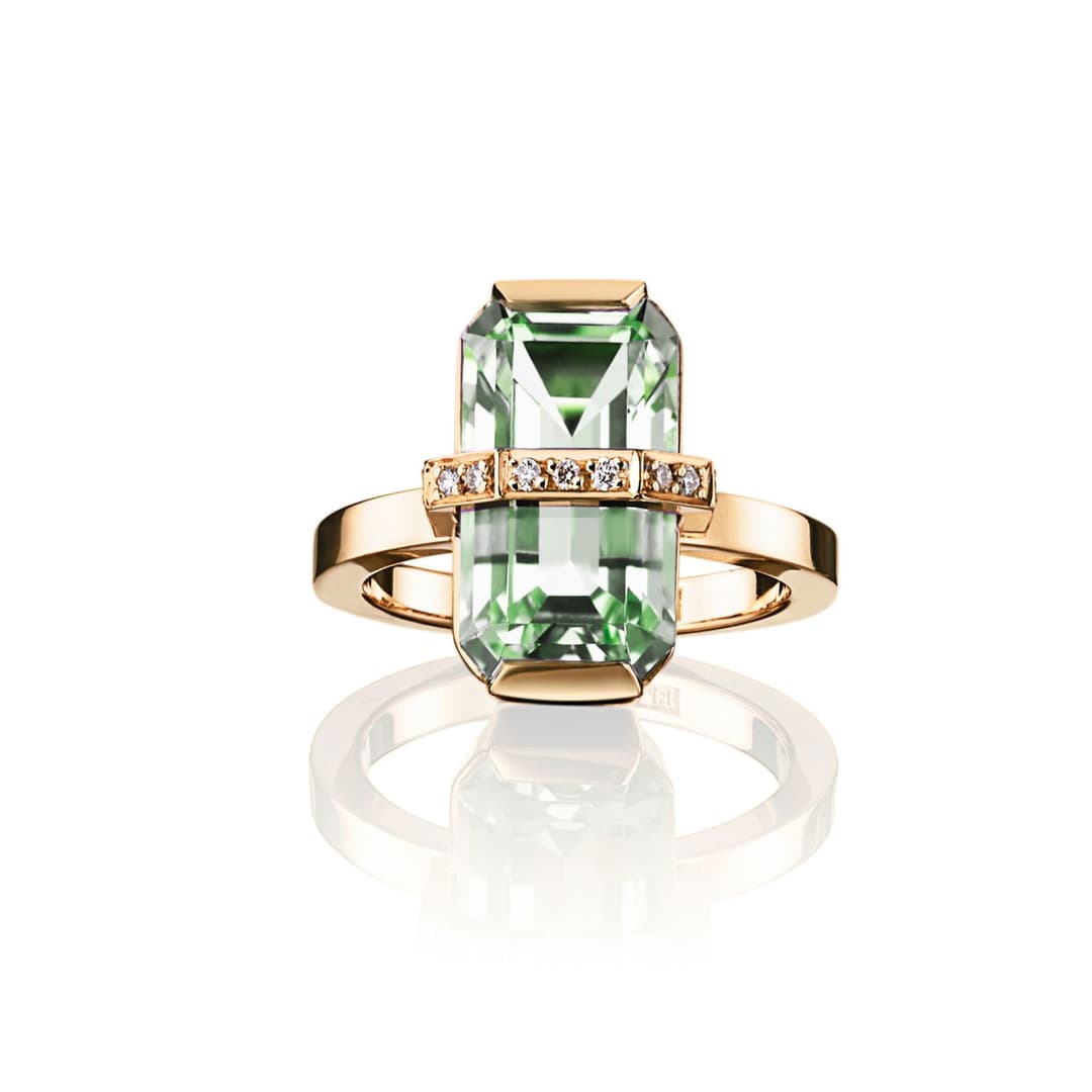 Little Bend Over Ring - Green Quartz