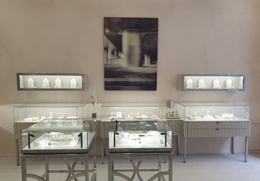 Efva Attling Mikonkatu store