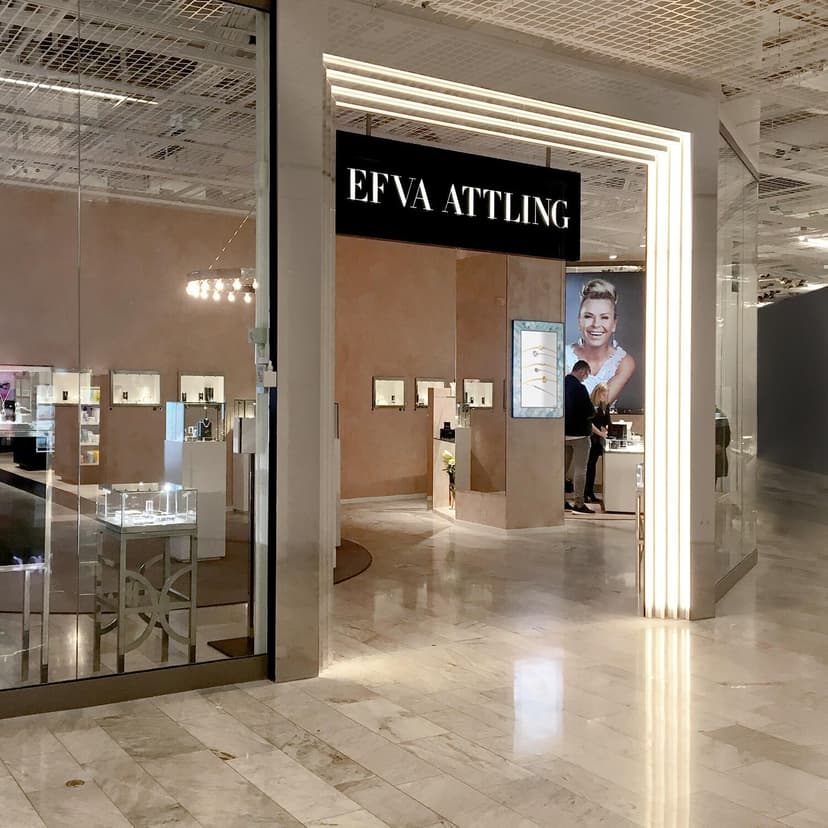Efva Attling Hansa store